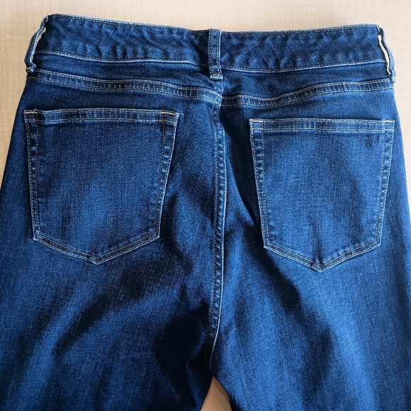 Vineyard Vines Dark Wash Skinny Jeans Size 6 - Picture 7 of 9